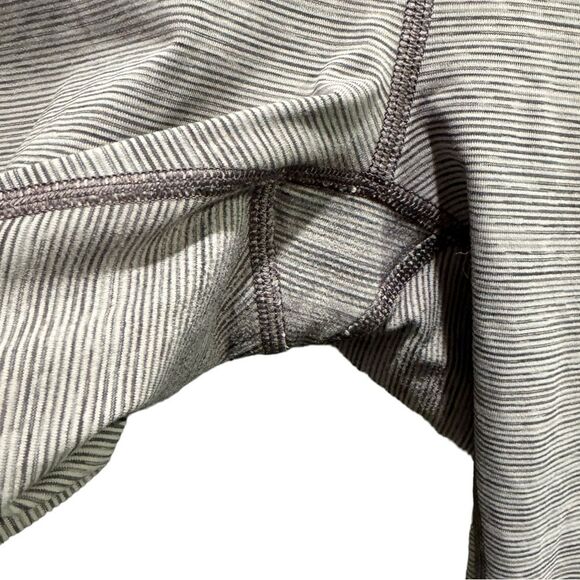 Lululemon Wunder Under Wee Are From Space High Rise Tight Size 4 - Picture 8 of 11